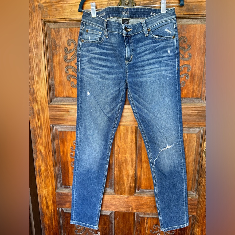 Women’s skinny jeans